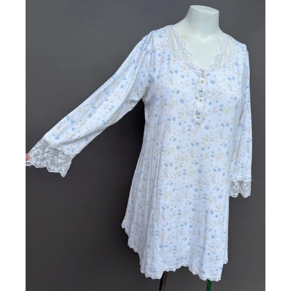 Eileen West Pajama Set Floral Lace Trim Henley Top M Cropped Pants L Sleepwear